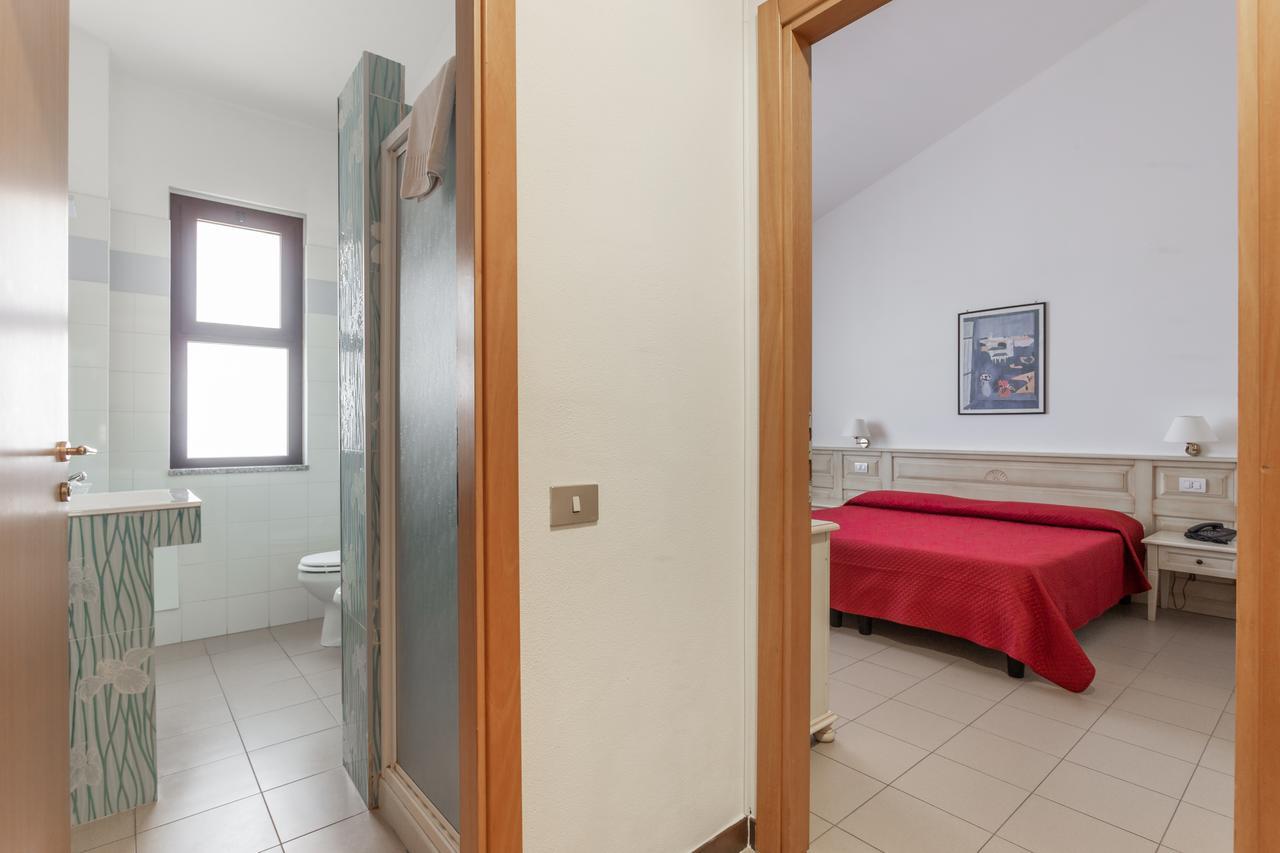 Rodia Inn Oristano Exteriör bild