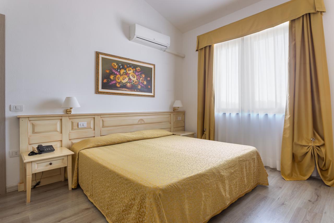 Rodia Inn Oristano Exteriör bild