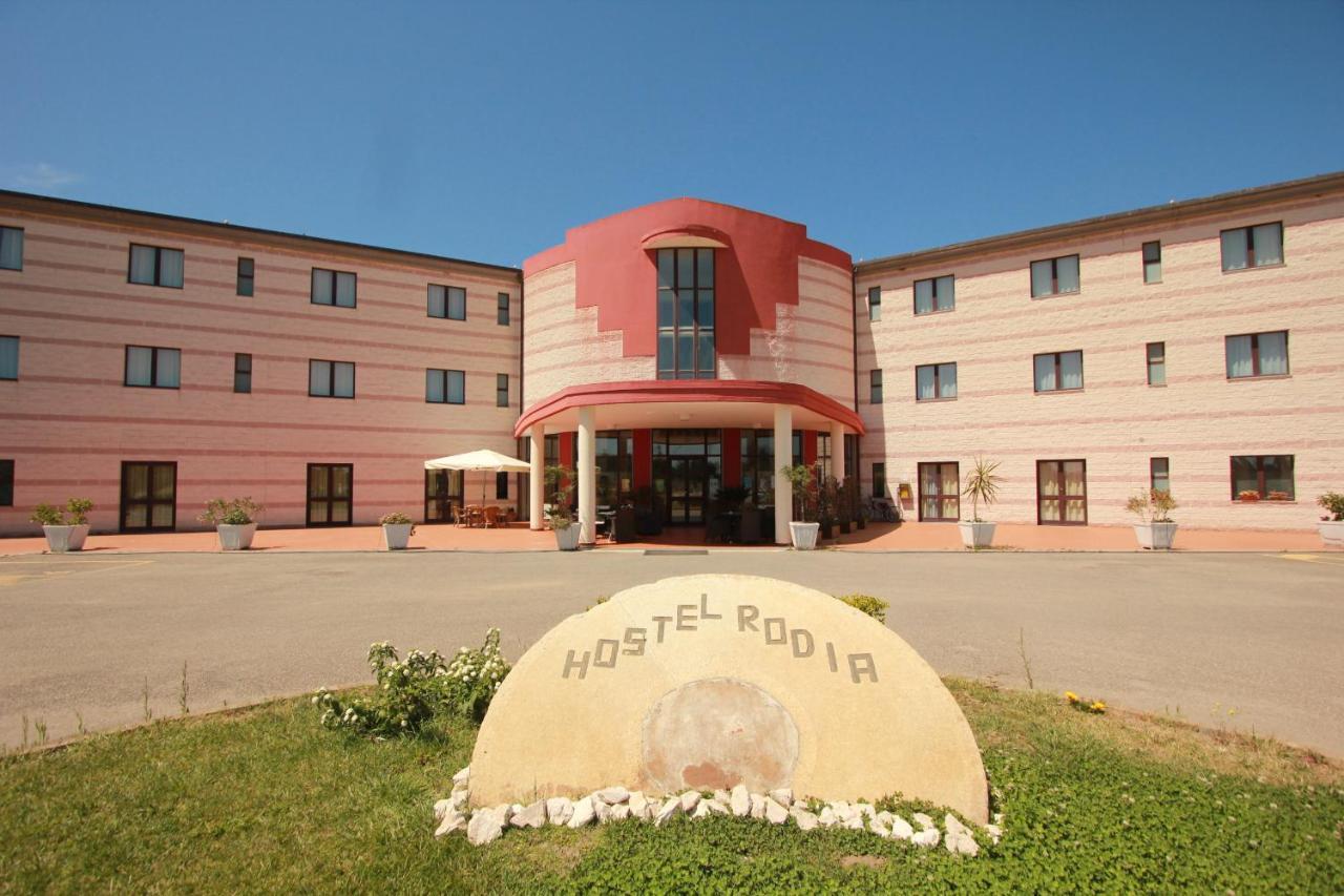 Rodia Inn Oristano Exteriör bild